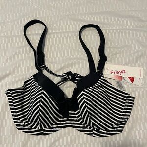 NWT. Freya Black and White Striped Bikini Top